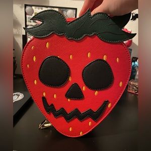 Backstitch bruja frutaween strawberry bag